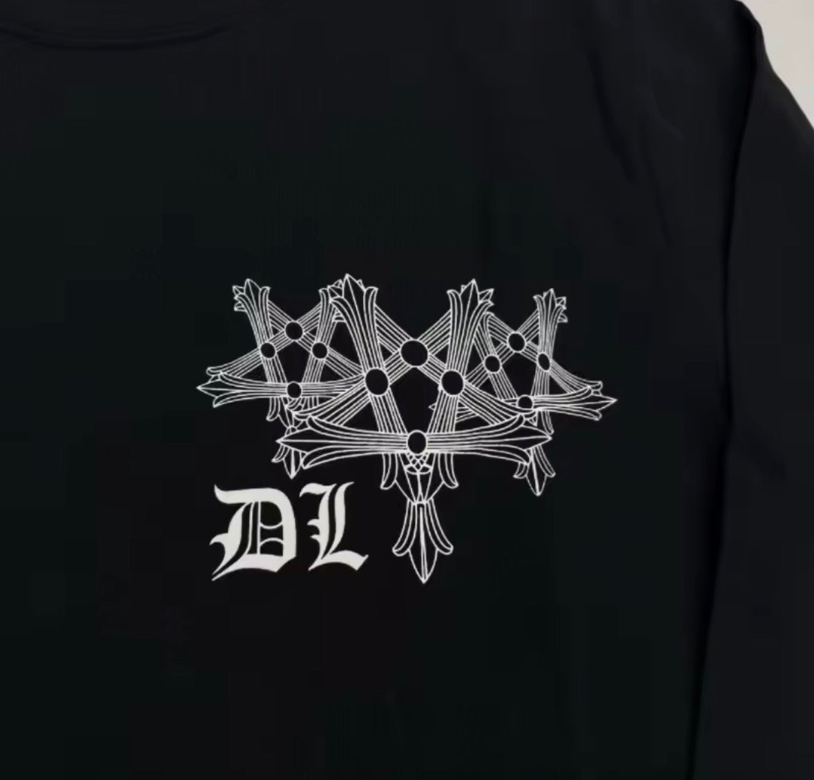 DL DESTROYLONELY LONGSLEEVE