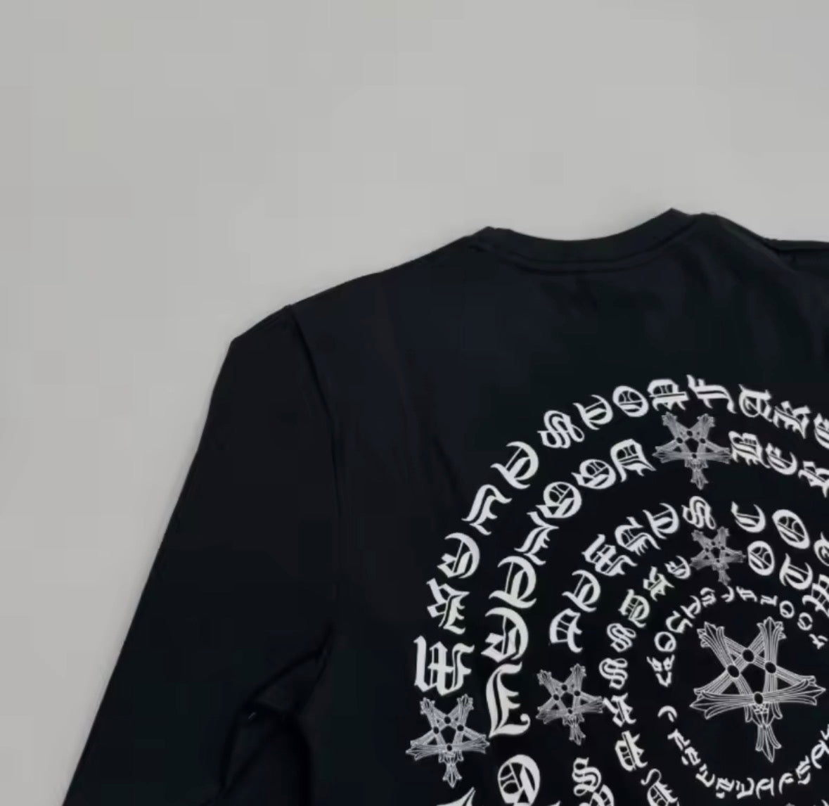 DL DESTROYLONELY LONGSLEEVE