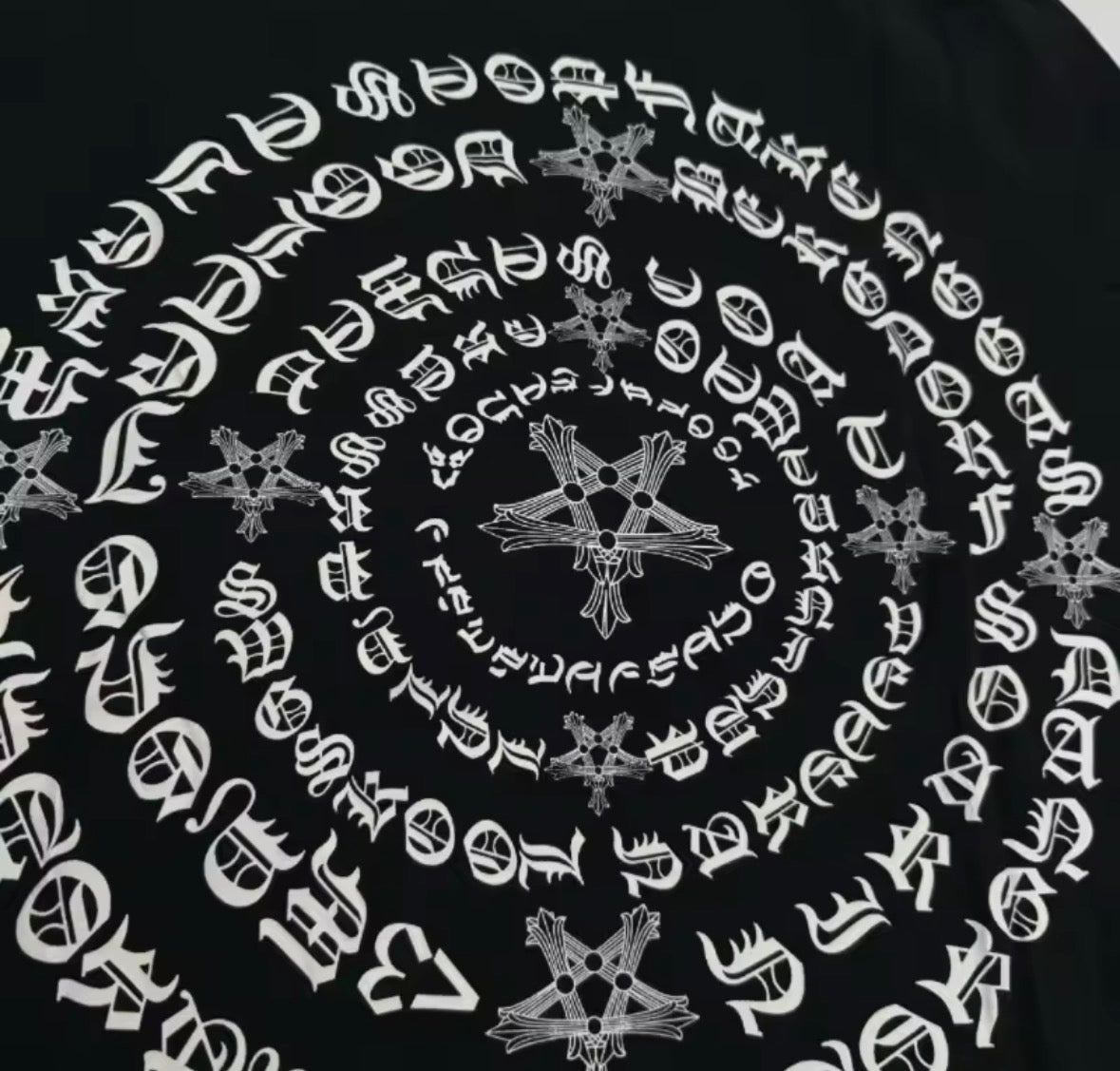 DL DESTROYLONELY LONGSLEEVE