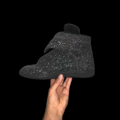 MM(22) FUTURE BLACK SHINY